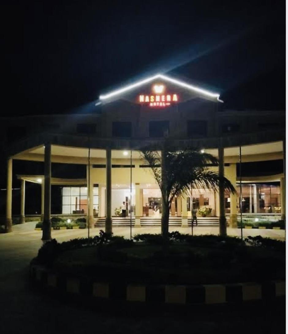 Nashera Hotels Dodoma Bagian luar foto